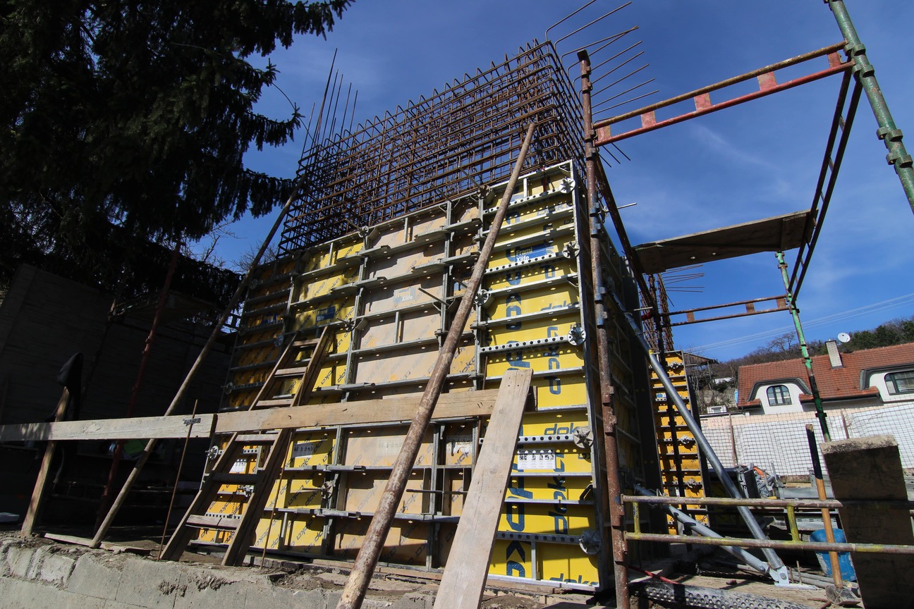 22 nosne piliere a steny- stavebny dozor